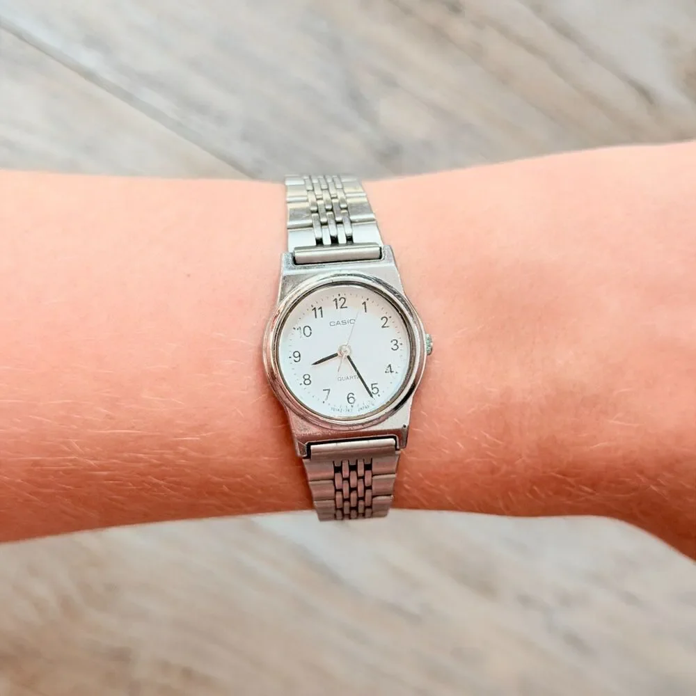 Vintage Casio Quartz Silver Tone Petite Watch Dainty Minimalist 80s 90s Japan